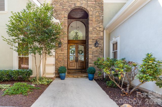 21300 Blakely Shores Drive, Cornelius, NC 28031
