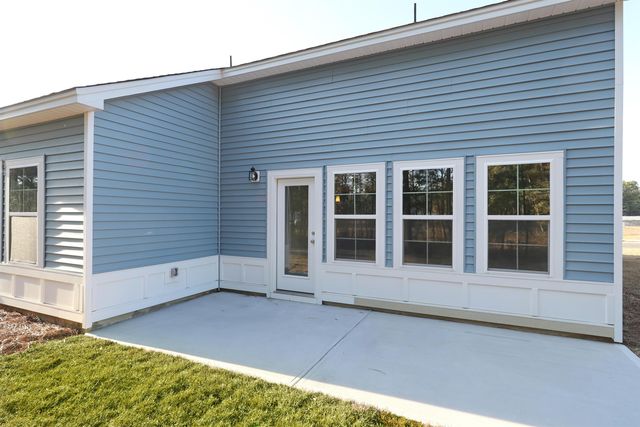 3424 Logan St., Conway, SC 29526