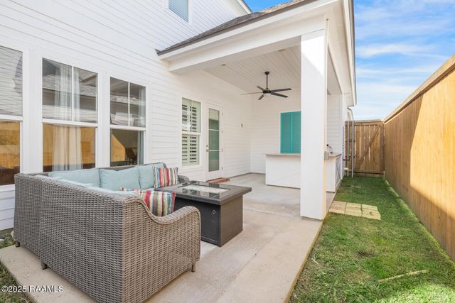 116 Gaunt Lane, Youngsville, LA 70592