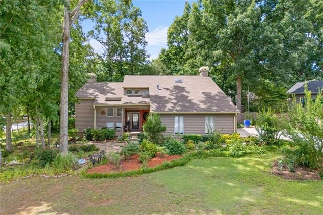 2335 Ettas Circle, Conyers, GA 30013