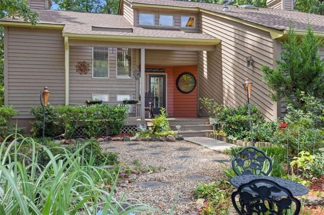 2335 Ettas Circle, Conyers, GA 30013