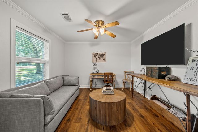 423 Rogers Hill Spur, Waco, TX 76705