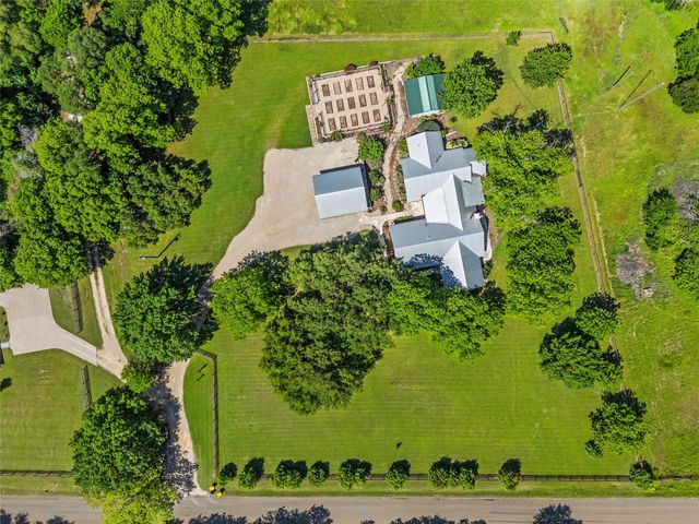 423 Rogers Hill Spur, Waco, TX 76705