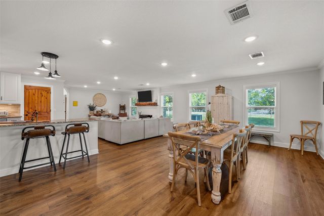 423 Rogers Hill Spur, Waco, TX 76705