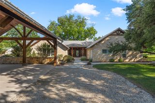 423 Rogers Hill Spur, Waco, TX 76705