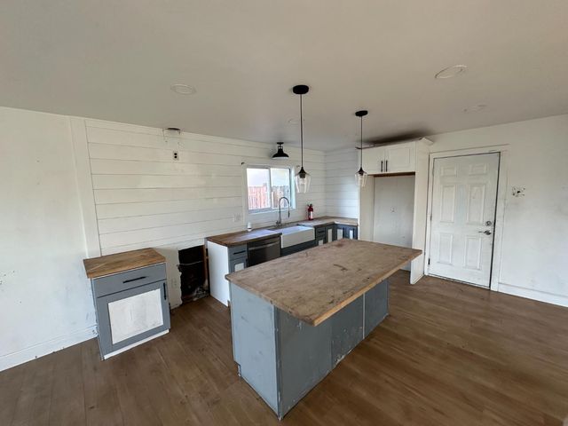 4208 Strathmore Way, North Highlands, CA 95660