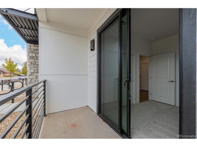 2076 S Holly St 2, Denver, CO 80222