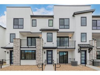 2076 S Holly St 2, Denver, CO 80222