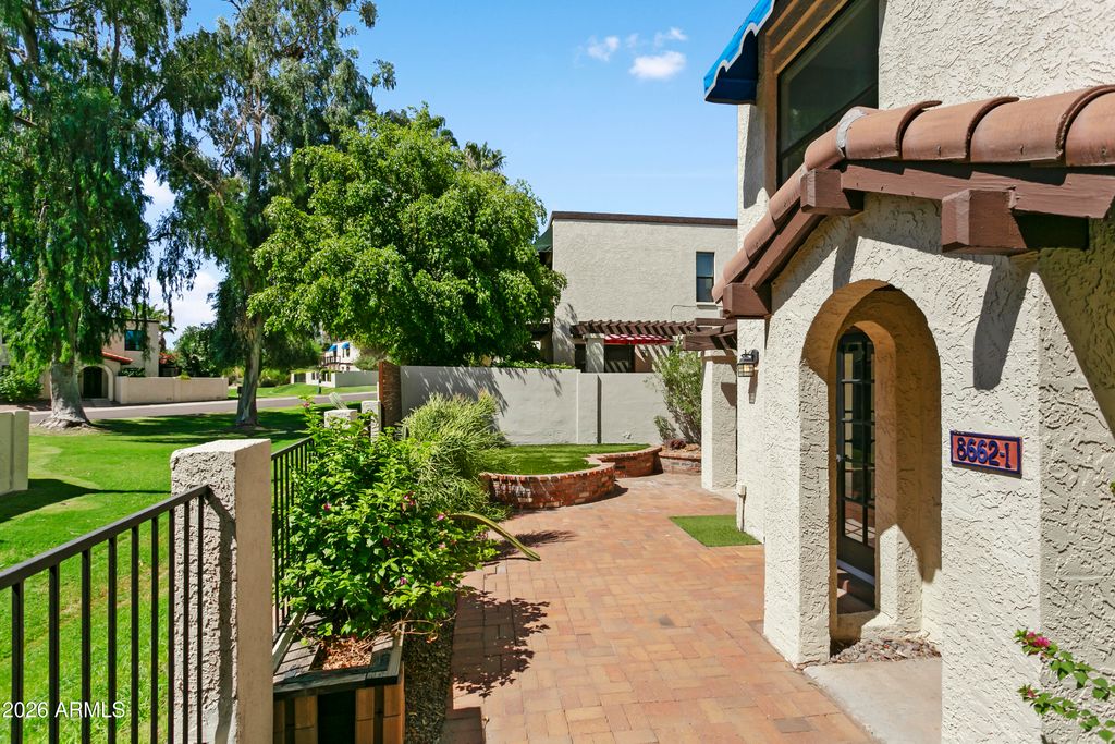 8662 S 51ST Street 1, Phoenix, AZ 85044