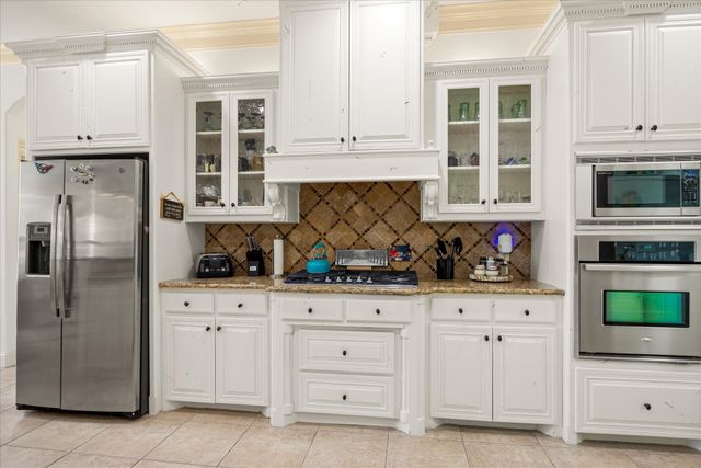 3209 Steamers Court, Granbury, TX 76049