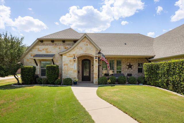 3209 Steamers Court, Granbury, TX 76049