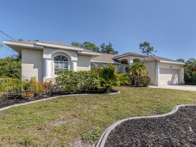 1056 ROTONDA CIRCLE, Rotonda West, FL 33947