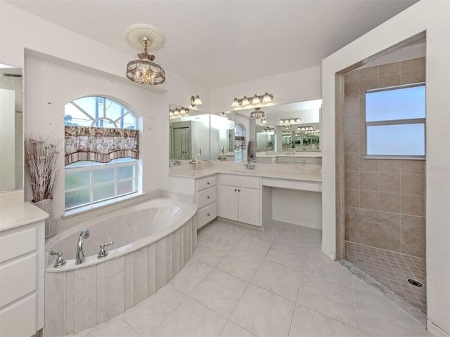 1056 ROTONDA CIRCLE, Rotonda West, FL 33947