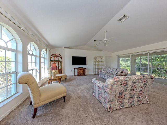 1056 ROTONDA CIRCLE, Rotonda West, FL 33947