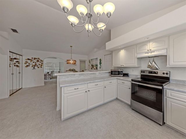 1056 ROTONDA CIRCLE, Rotonda West, FL 33947