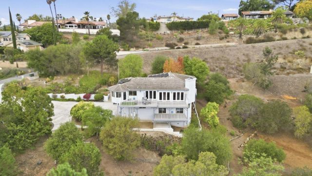 3132 Don Rolando, Escondido, CA 92025