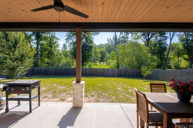 7816 S Shoreline Boulevard, Benton, AR 72019