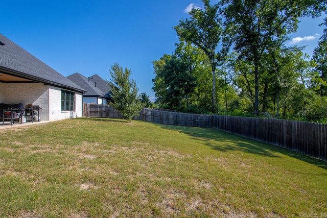 7816 S Shoreline Boulevard, Benton, AR 72019