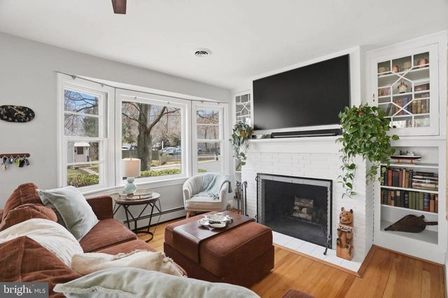 11 GLEN AVE N, Annapolis, MD 21401