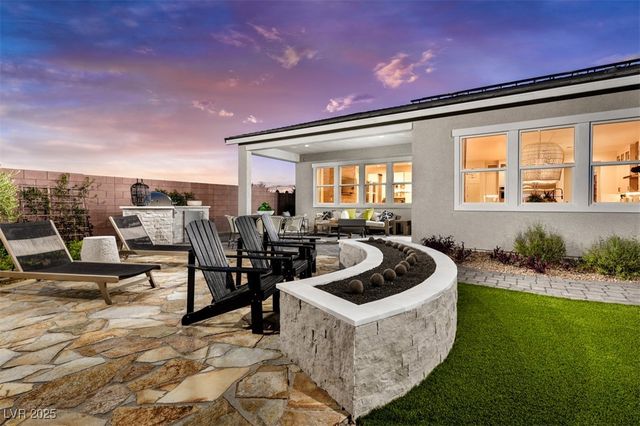 7126 Silver Palace Street, Las Vegas, NV 89131