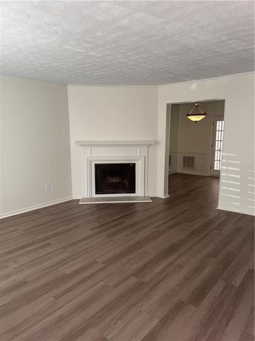 2907 Queen Anne Court, Atlanta, GA 30350