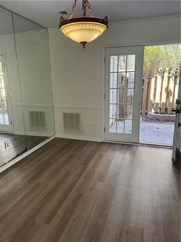 2907 Queen Anne Court, Atlanta, GA 30350