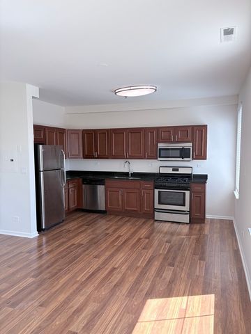 625 Deerfield Road 315, Deerfield, IL 60015