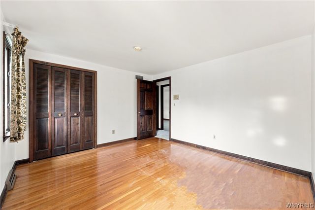 115 Foxpoint W Drive, Amherst, NY 14221