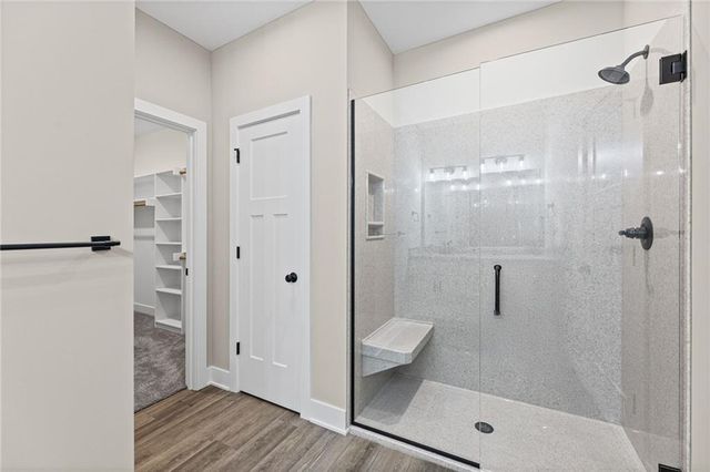 1201 Cottonwood Court, Paola, KS 66071