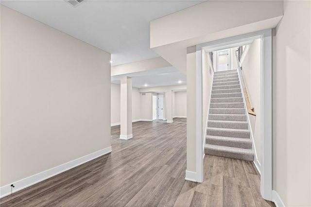 1201 Cottonwood Court, Paola, KS 66071