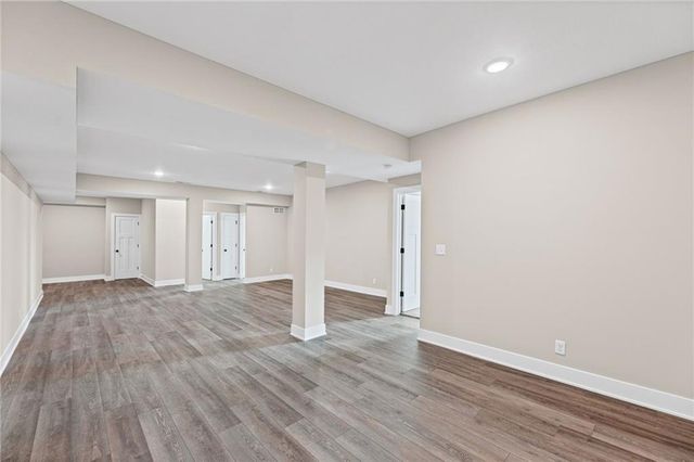 1201 Cottonwood Court, Paola, KS 66071