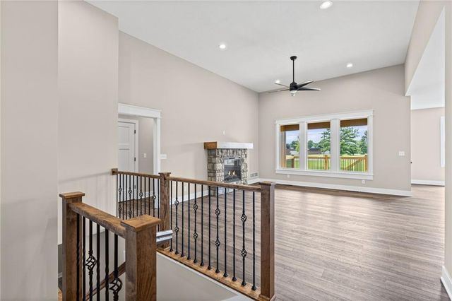 1201 Cottonwood Court, Paola, KS 66071