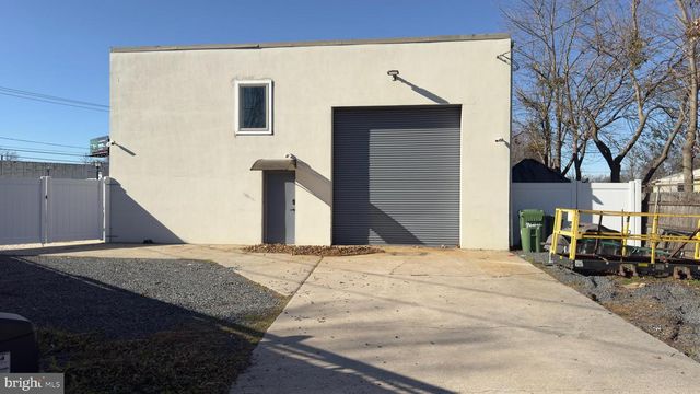 13 MARKET ST, Palmyra, NJ 08065