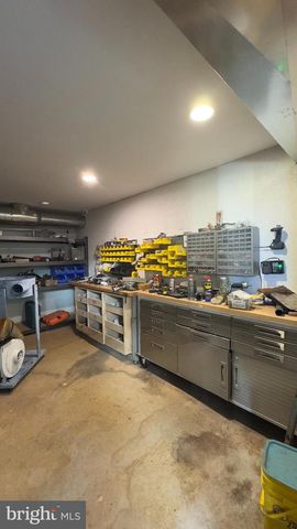 13 MARKET ST, Palmyra, NJ 08065