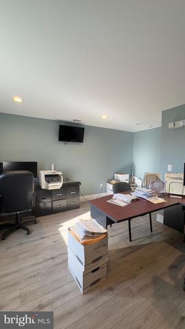 13 MARKET ST, Palmyra, NJ 08065