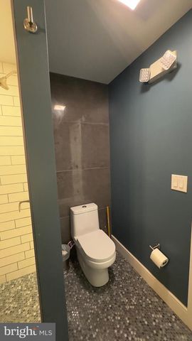 13 MARKET ST, Palmyra, NJ 08065