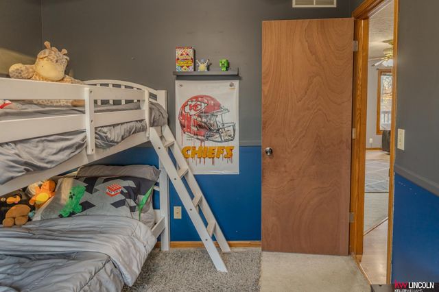 5124 N 25 Street, Lincoln, NE 68521