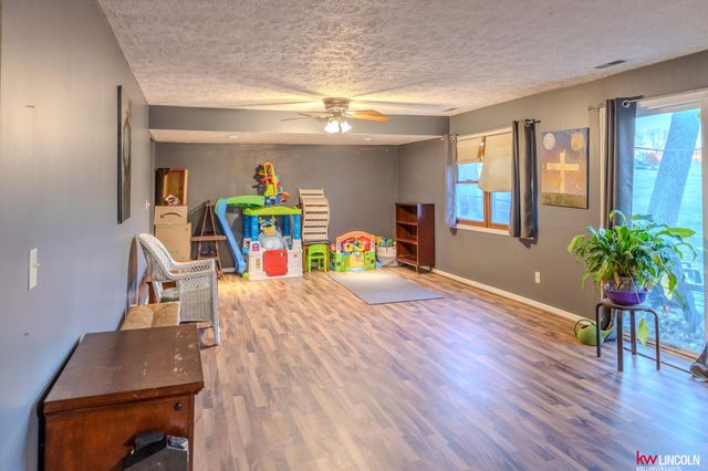 5124 N 25 Street, Lincoln, NE 68521