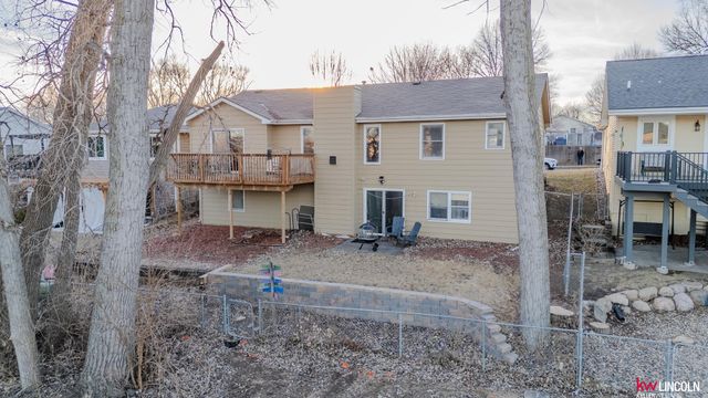 5124 N 25 Street, Lincoln, NE 68521