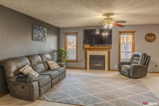 5124 N 25 Street, Lincoln, NE 68521