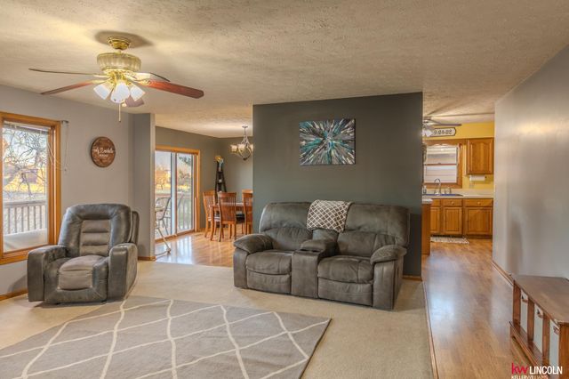 5124 N 25 Street, Lincoln, NE 68521