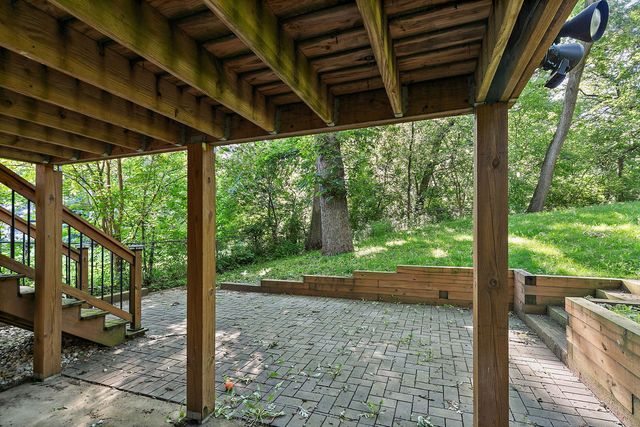 5806 Wonder Woods Drive, Wonder Lake, IL 60097