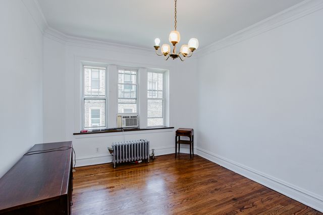 7639 W Jackson Boulevard 1E, Forest Park, IL 60130