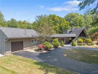 60 Edwards Circle, Oswego, NY 13126