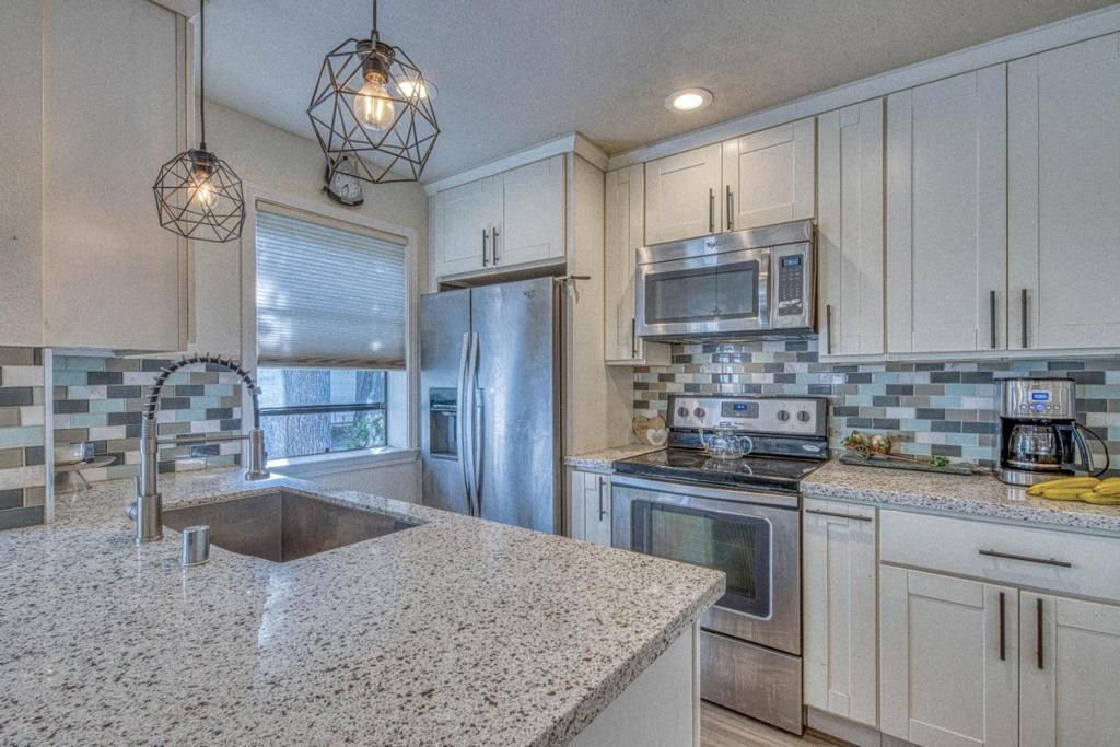 Image 16 of property listing at 1538 Meadow Ridge Circle, San Jose, CA 95131