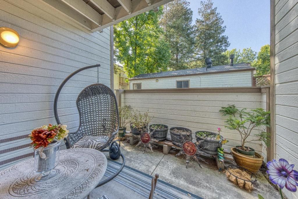 Image 24 of property listing at 1538 Meadow Ridge Circle, San Jose, CA 95131
