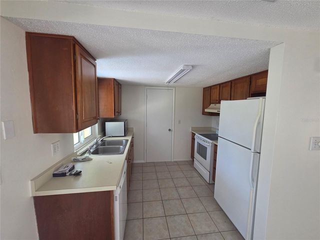 655 HARVEY STREET, Englewood, FL 34223