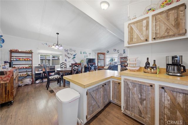 1255 Amethyst 18, Mentone, CA 92359