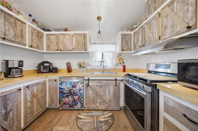 1255 Amethyst 18, Mentone, CA 92359