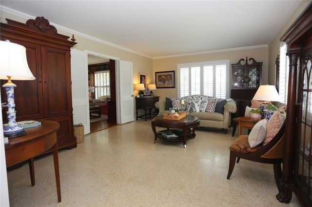 4414 W WATROUS AVENUE, Tampa, FL 33629